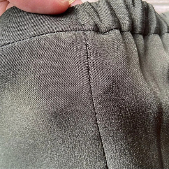 Nygard Collection Pure Silk  Relaxed Pants - Picture 12 of 12